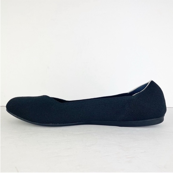 Rothy’s Black Round Toe Retired White Halo Slip On Shoes Flats Loafers Size 11 - Picture 8 of 15